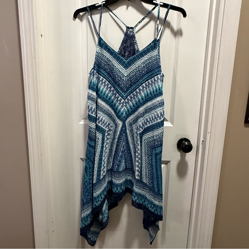 Bailey Girl Blue and White Patterned Dress, Size Large NWT
